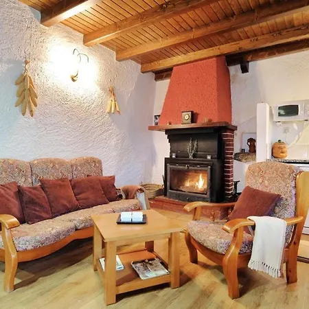 Country house Turisme Rural Mas Torrent Mollo